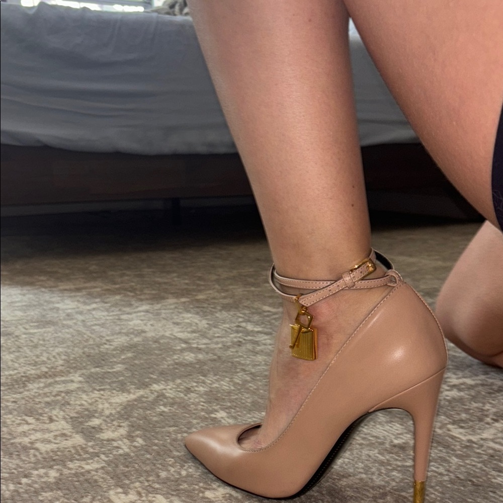 Tom Ford Women's Tan Heels W/ Locket - Picture 7 of 9
